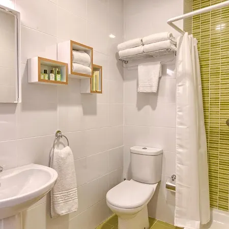 Skyline 33 Two Bedroom With Sea Views Apartment Benidorm
