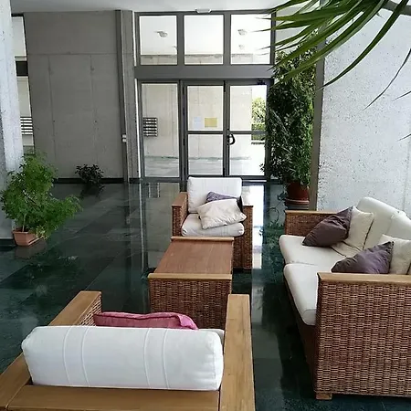 Torre Pinar I Apartment *