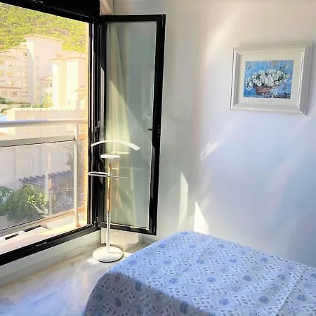 Seaview Alitana Apartment