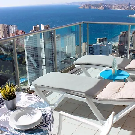 High Rise - Sea Views - Torre Lugano
