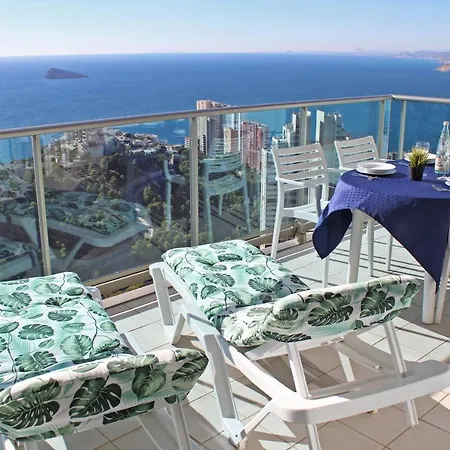High Rise On The 39th Floor With Private Terrace And Sea Views Apartment
