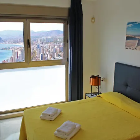 Skyline 33 Two Bedroom With Sea Views Benidorm