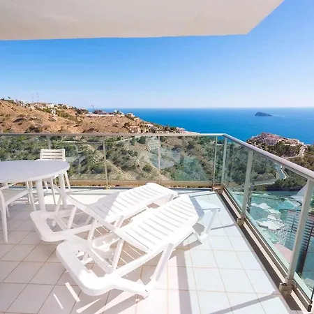 High Rise On The 39th Floor With Private Terrace And Sea Views Apartment *