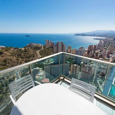High Rise On The 39th Floor With Private Terrace And Sea Views *