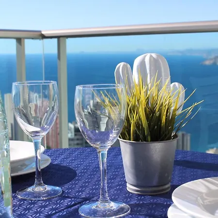 Apartment High Rise On The 39th Floor With Private Terrace And Sea Views *