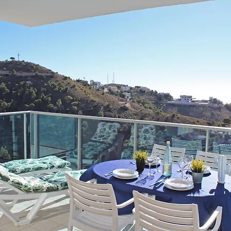 High Rise On The 39th Floor With Private Terrace And Sea Views *