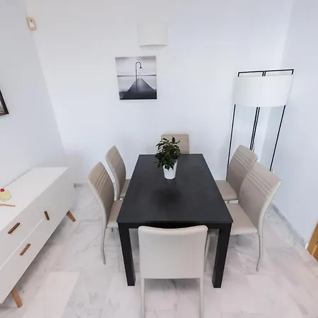 High Rise On The 39th Floor With Private Terrace And Sea Views Apartment