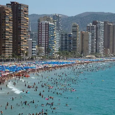 Apartment Disponible En Abril-wifi-3hab, 6 Pers, -piscina, Aire Acondi-parking Opcionable Extra