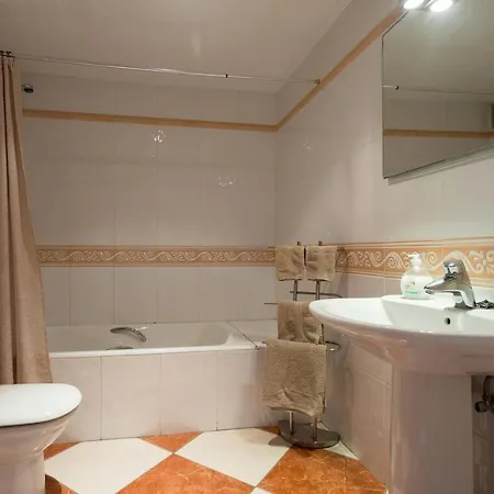 Luxury 2 Bedroom Sea View Apartment Benidorm