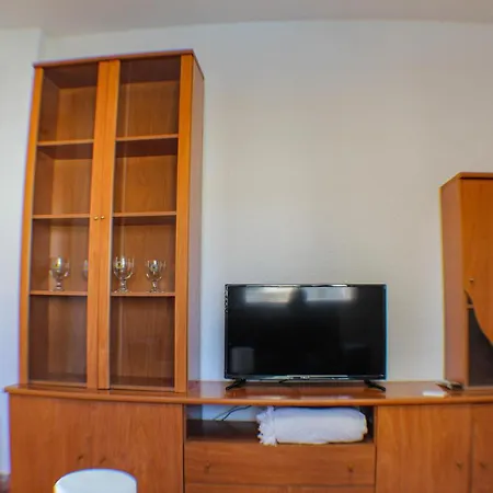 Anna 5-a Levante Apartment *