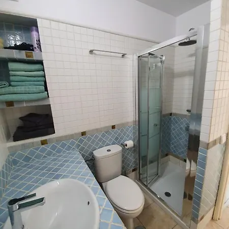 Los Fernandos, 1st Line Beachfront Poniente, 2 Bedroom Ocean Terrace Benidorm