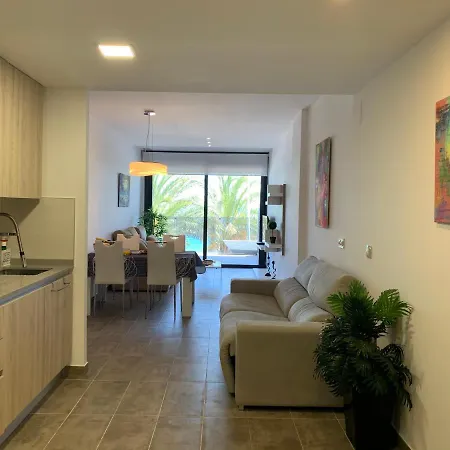 De Lujo En Primera Linea De Playa Apartamento *
