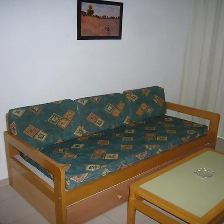 Gemelos 4 Appartement *