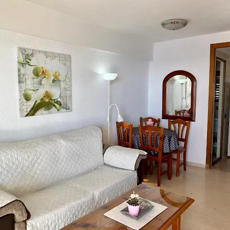 Gemelos 1 - Aloturin Apartment *