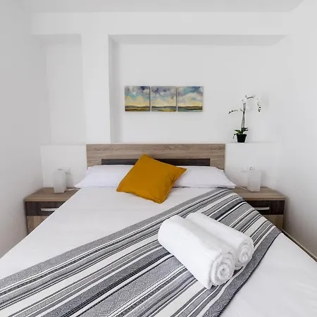 Apartment Moonkey - Luminoso Girasoles