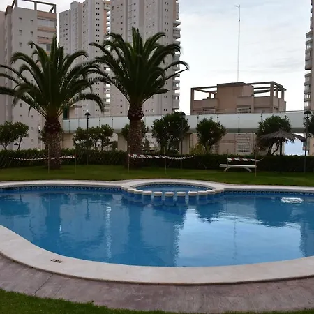 Residencial Miranda Apartment