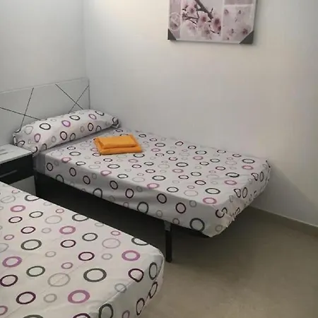 Levante Luxury Los Ranchos Avenida Madrid * Benidorm