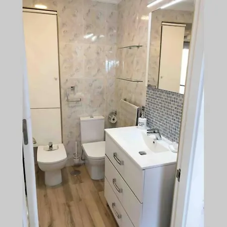 Adela Beach Apartment, Lujo En 1ª Linea De Playa Benidorm