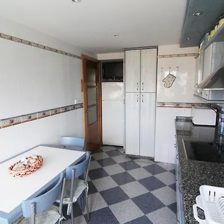 Apartamento Torre Yago, Primera Linea De Playa 6 Personas Apartment *