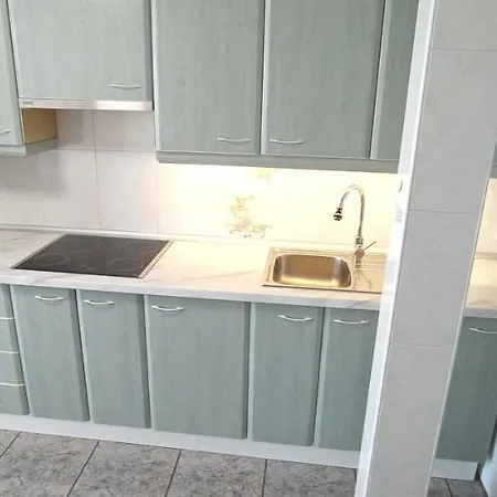 Apartment Mediterraneo, Muy Centrico, En Plaza Triangular, Soleado, Con Jardines Y Piscina Y La Playa Enfrente Andando, Con Parking Exterior Comunitario Benidorm