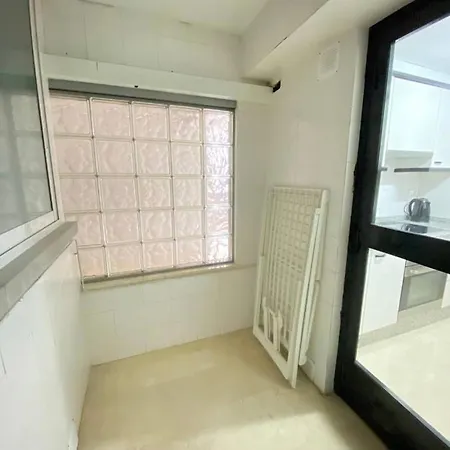 Apartamento Primera Línea De Playa, Benidorm. Benidorm