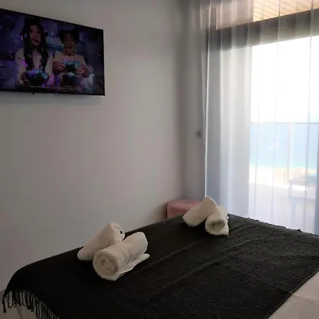 Sunset Waves Luxury 3