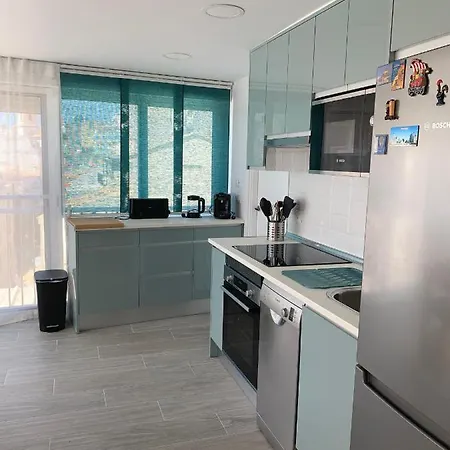 Apartamento Giner, Muy Centrico, Soleado, En Pleno Casco Historico, Frente La Playa De Levante, A Unos Pasos, Con Vistas Al Mar *
