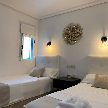 Playa De Levante Sea View Apartamento *