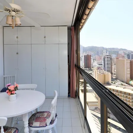 Gemelos 2 18-E Apartment