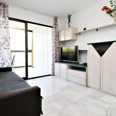 Paraiso Mediterraneo 5-b Apartment