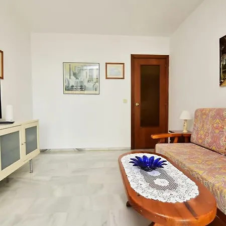 Apartment Paraiso Xi - 7 Alquilevante *