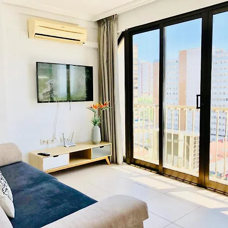One Bedroom Appartement At Benidorm 350 M Away From The Beach With Sea View Shared Pool And Balcony Apartment