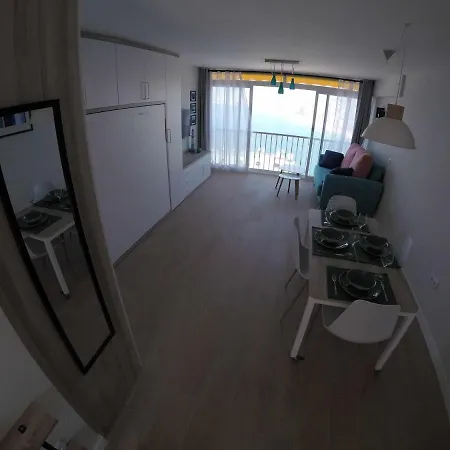 Apartamento El Faro De