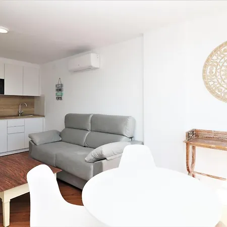 Piscis 12-2 Apartment
