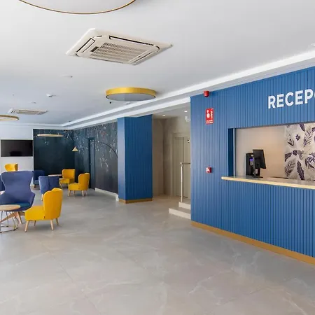 Bcl Levante Aparthotel 2*