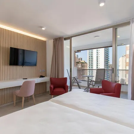 Aparthotel Bcl Levante 2*