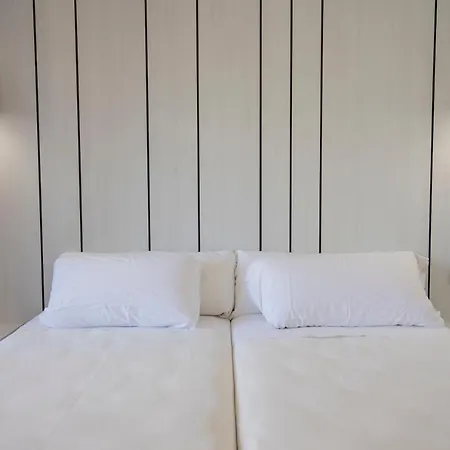 Aparthotel Bcl Levante 2*