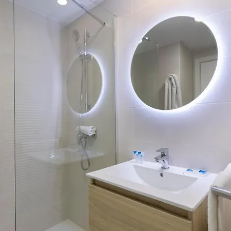 Aparthotel Bcl Levante 2*