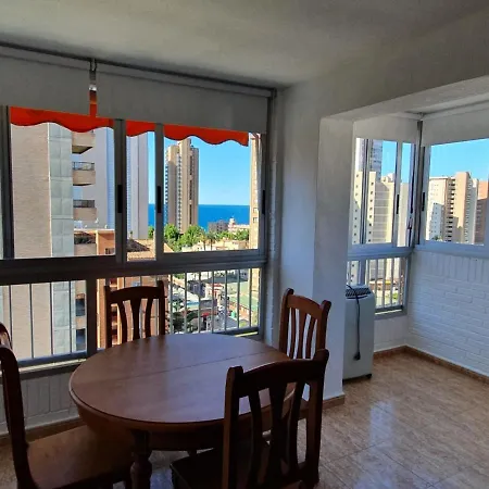 Edificio Karola Playa Levante Benidorm