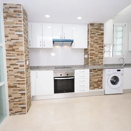 Ocean 3 - Arena Apartment *