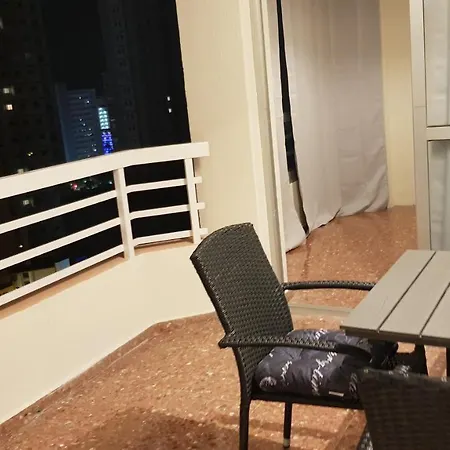 Disponible En Abril-wifi-3hab, 6 Pers, -piscina, Aire Acondi-parking Opcionable Extra * Benidorm