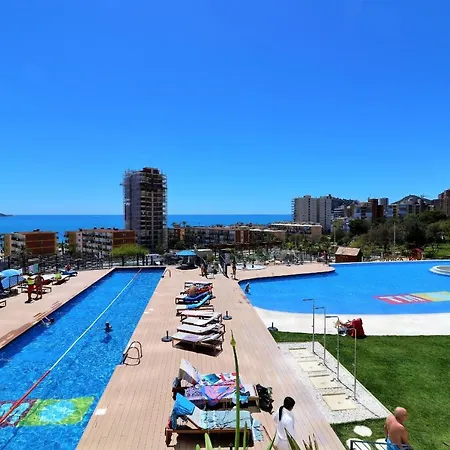 Sunset Drive 2-4 * Benidorm