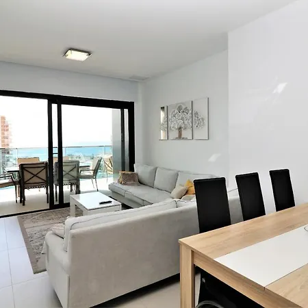 Sunset Drive 2-4 * Benidorm