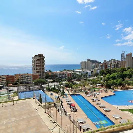 Sunset Drive 2-4 Apartment *