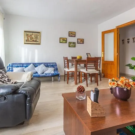 2br Flat - Aircon - 5 Min Walk To Beach Apartment Benidorm