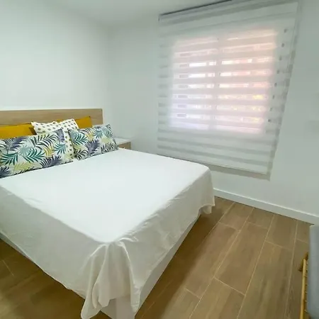 Moderno Apartamento Centrico Con Piscina Benidorm
