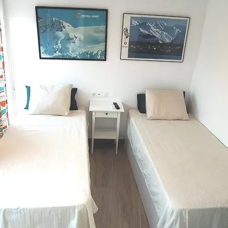 Apartamento Giner, Muy Centrico, Soleado, En Pleno Casco Historico, Frente La Playa De Levante, A Unos Pasos, Con Vistas Al Mar *