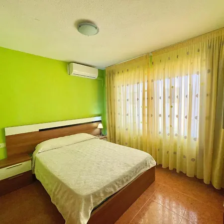 Apartment Astoria Levante *