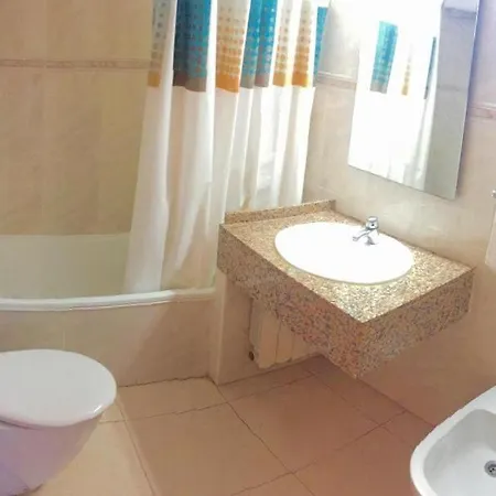 Primavera Loix Hotel apartamentowy