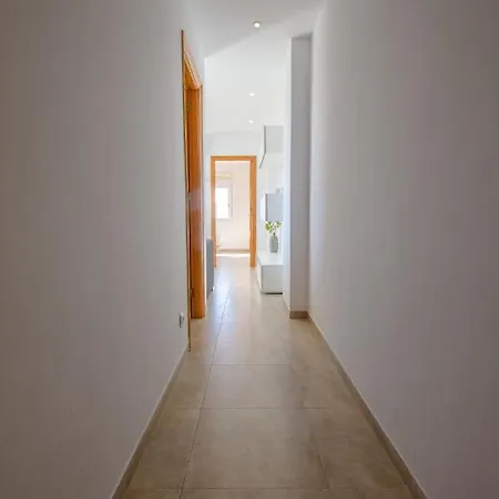 Amazing Views 2br Flat - Pool - Parking *